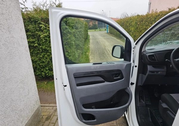 Citroen Jumpy Combi cena 45900 przebieg: 25000, rok produkcji 2020 z Chodzież małe 277